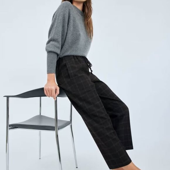 Aritzia The Group Babaton Jimmy Pant Mid-rise twill trousers - Picture 5 of 9